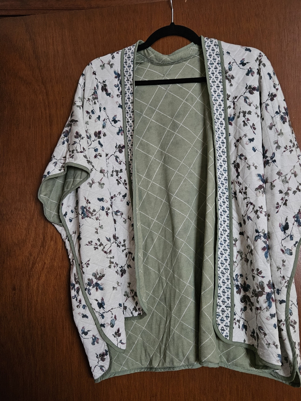Light Green Floral Open-Front Women's Sweater Cardigan